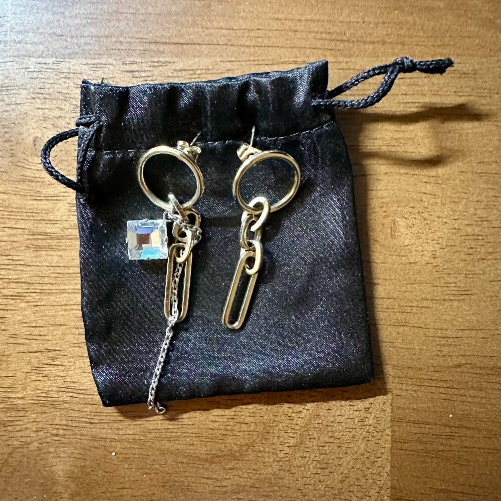 JUSTINE CLENQUET Gold Paloma Earrings